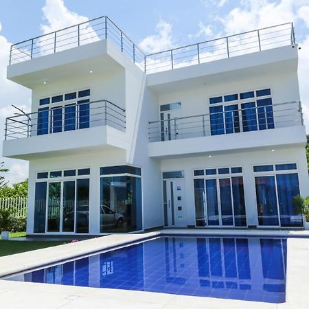 Casa Blanca Malibu Aparthotel Santa Veronica Kültér fotó